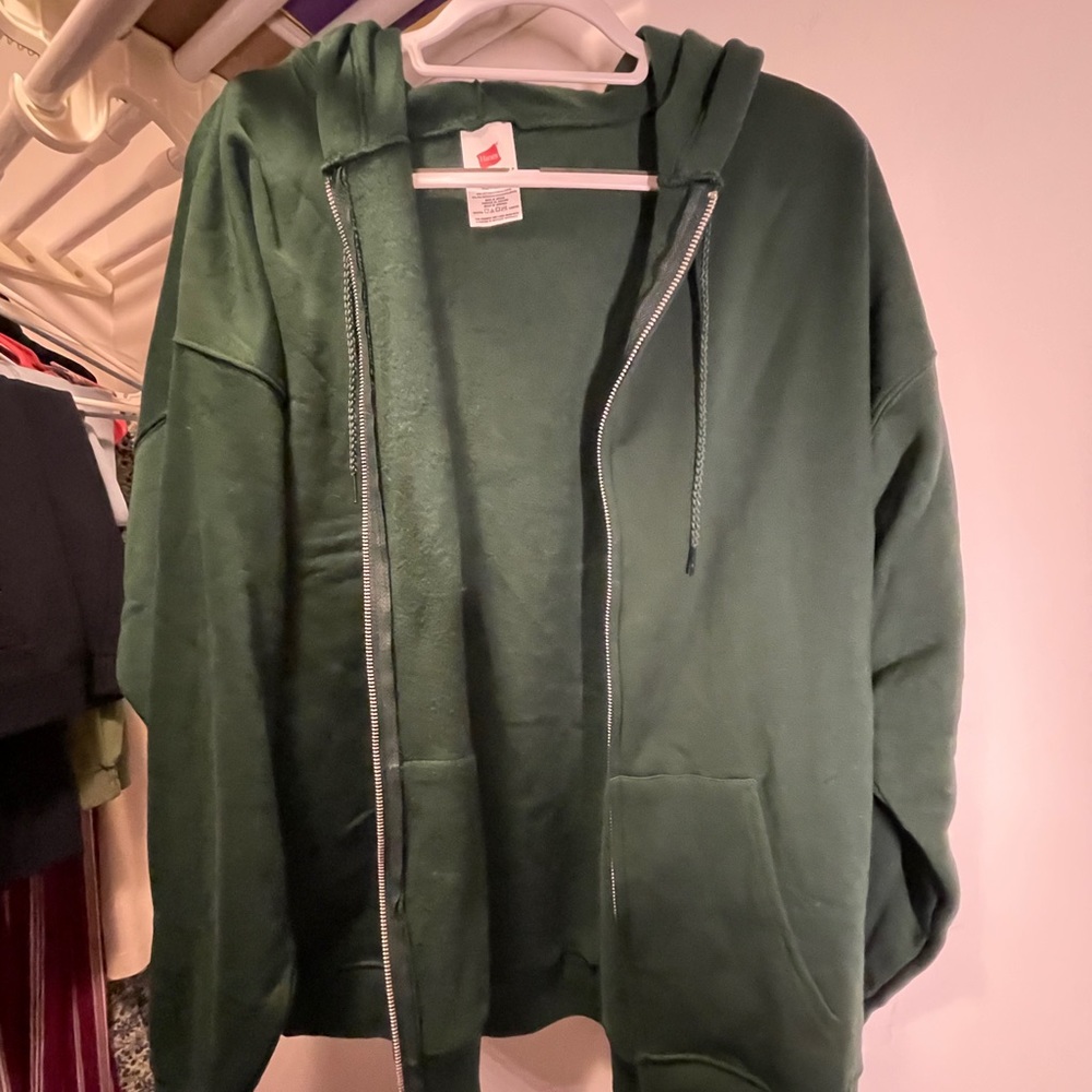 Hanes Zip-up Sweatshirt